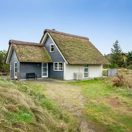 펜션 Andrine - 700m From The Sea By Interhome