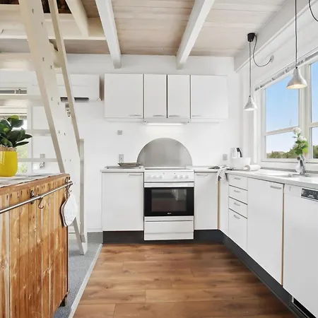 Andrine - 700m From The Sea By Interhome 펜션 *